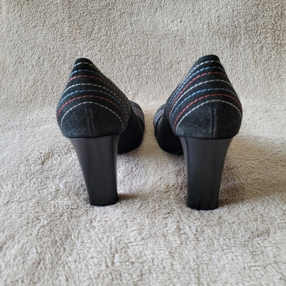 Gianni Bini square toe dark olive green heels size 7​ - Picture 8 of 12